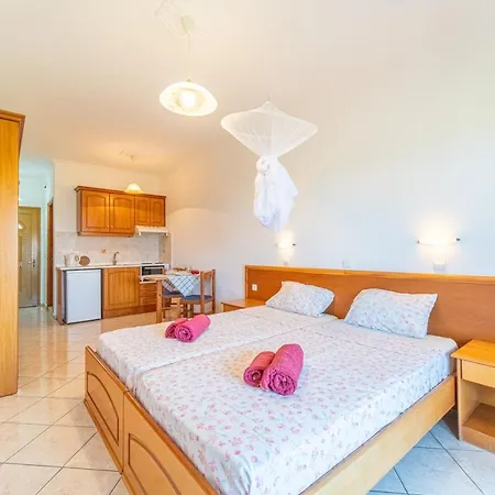 Giannis 9 Apartment *